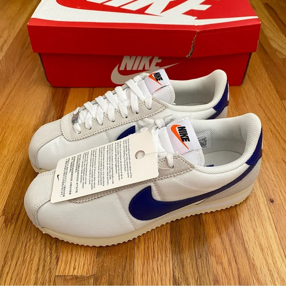 Nike Cortez Women’s Sneakers